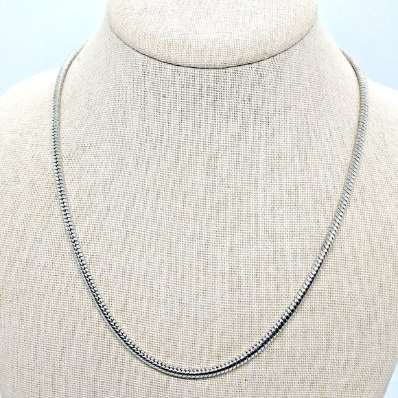 Vintage Diamond Cut Snake Chain Sterling Silver Women or Men Necklace - Picture 5 of 5